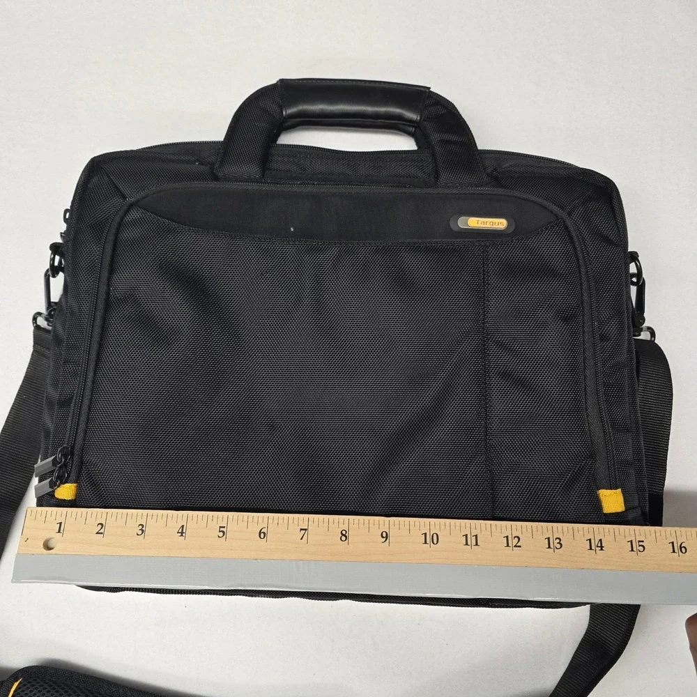 Targus Safe Port Laptop Bag Black Ballistic Nylon Briefcase Shoulder Strap Mens